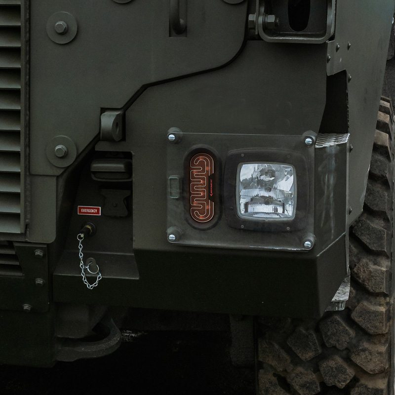 247 amber LED front position and turn military light application for military