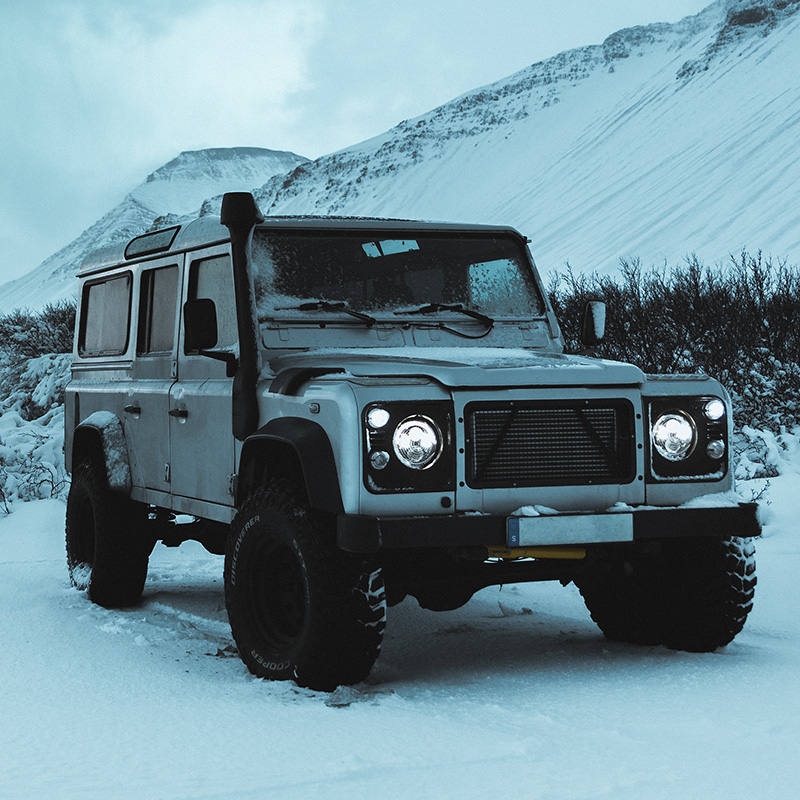 LED 8700 Evo 2 DB Heated Headlights on Land Rover