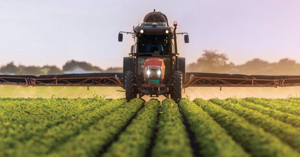 Why Agricultural Equipment Needs Specialized Work Lights