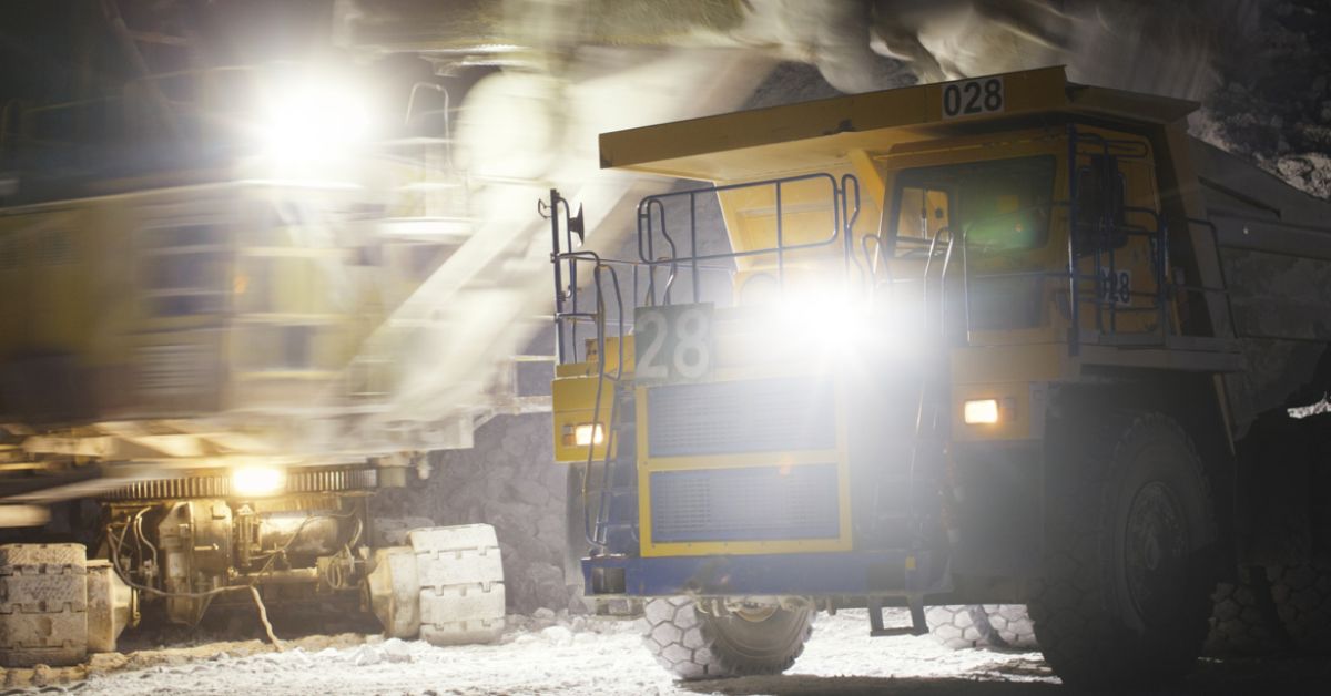 Spotlights vs. Floodlights: The Differences Explained